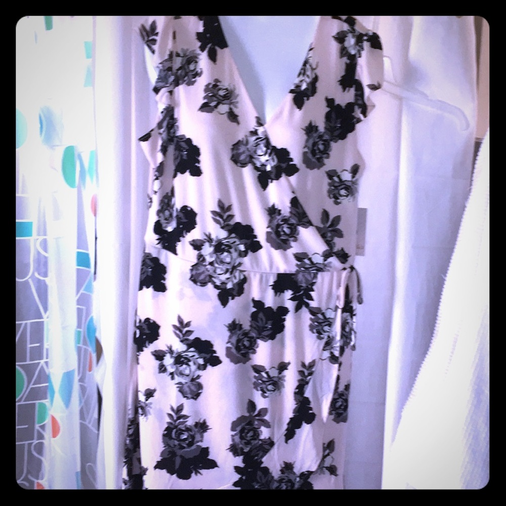 Women’s candies new dress XL